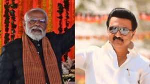 "இது தமிழ்நாடு vs டெல்லி; எத்தனை பேர் இணைந்தாலும் எங்களை ஜெயிக்க முடியாது": புதுக்கோட்டை தேர்தல் களத்தில் மு.க.ஸ்டாலின் மாஸ் ஸ்பீச்! முதல்வர் மு.க.ஸ்டாலின் புதுக்கோட்டை தேர்தல் பரப்புரையில் "தமிழ்நாடு vs டெல்லி" என உரையாற்றும் காட்சி. (CM MK Stalin addressing the crowd at the Pudukkottai election rally, framing the 2026 polls as TN vs Delhi).