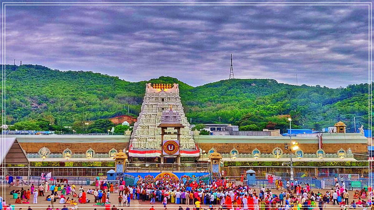 திருப்பதி ஏழுமலையான் கோயில் தங்க விமானக் கோபுரம் மற்றும் தேவஸ்தானத்தின் புதிய விதிகளால் ஒரே நாளில் குவிந்த சாதனைக் காணிக்கை பற்றிய சித்தரிப்பு.